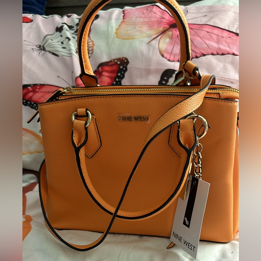 Brand New Bag - and can be crossbody use